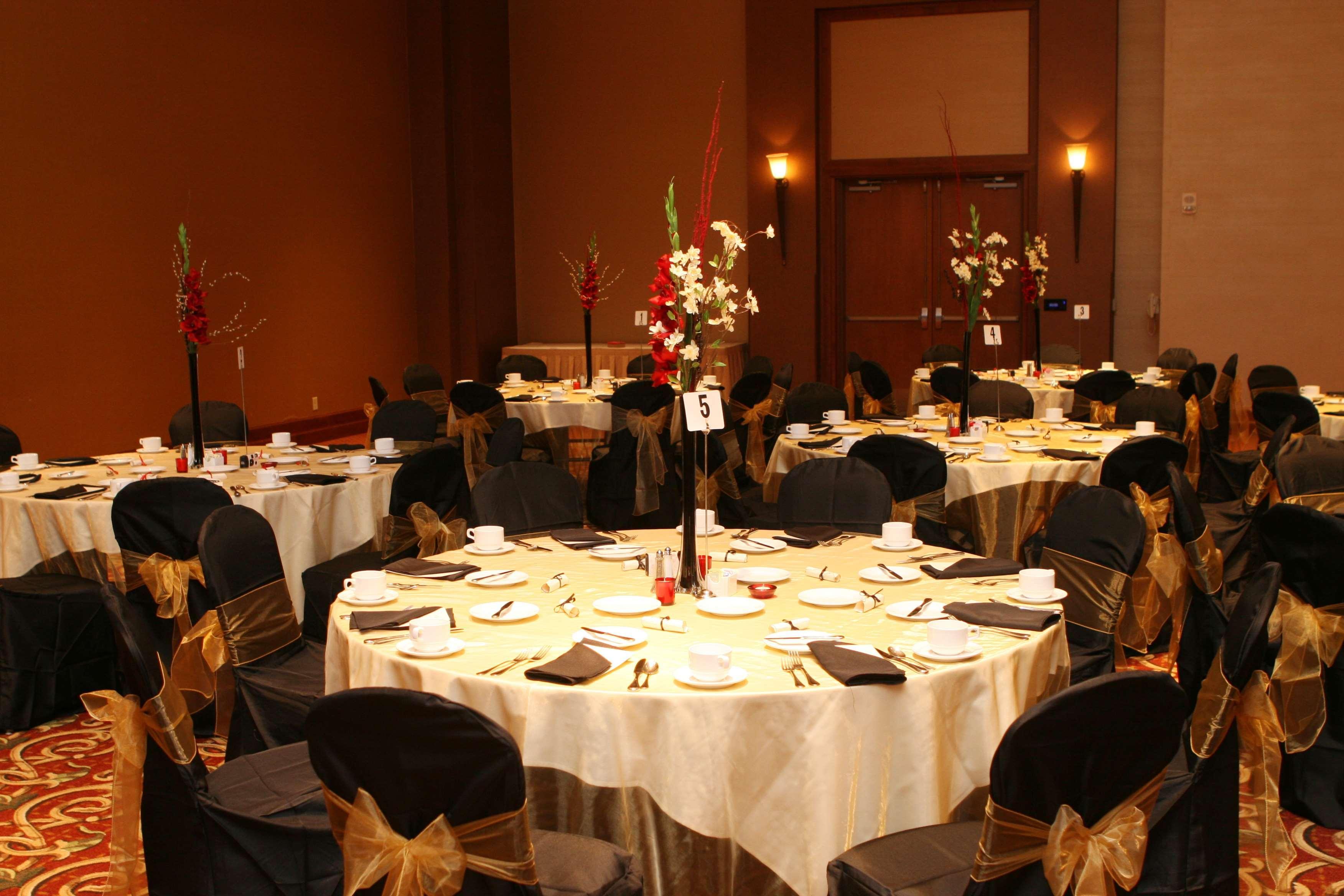 Doubletree By Hilton Bay City - Riverfront Restaurante foto